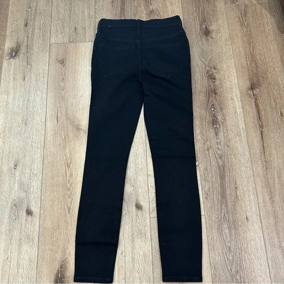 J. Crew 9" Mid-Rise Slim-Skinny Jean in Black Size 25 GUC - Picture 8 of 8